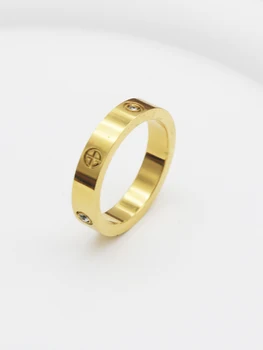 1 Piece Златен цвят Най-високо качество Бижута от неръждаема стомана Любовни пръстени луксозна сватба bijoux двойка любовници пръстени за жени мъже