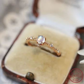 2024 Нови 100% 925 стерлинги сребро естествено синьо лунна светлина камък реколта прост пръстен мода универсален висококачествен пръстен за жени