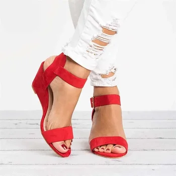 2024 Ново лято дамски сандали мода катарама обувки отворени пръсти клин ежедневни обувки жени плюс размер 43 бонбони цвят сандали жени