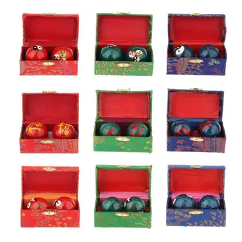 2Pcs Ръчни масажни топки с кутия за съхранение Трайна релаксация Китайски упражнения Хандбал Китайски здравни топки за възрастни деца