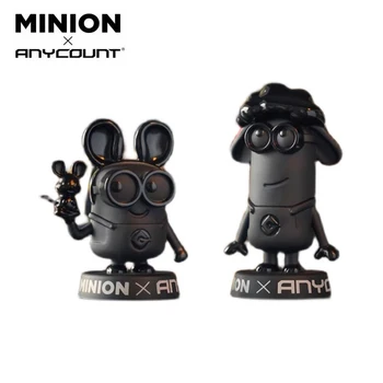 Miniso x Universal Pictures Minions Signature Items Fashion Play Hand On-Board Window Display Desktop Decoration Couple Gift