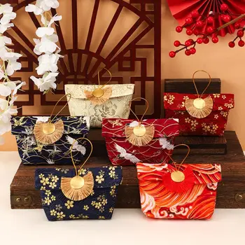 Portable мода сватба бонбони чанта Нова година платно съхранение чанта китайски стил фестивал бродерия монета чанта