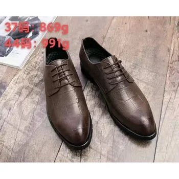 Британски бизнес мъже меки кожени обувки корейски модерен дантела нагоре кръг главата дишаща работа мъжки обувки черен прилив обувки
