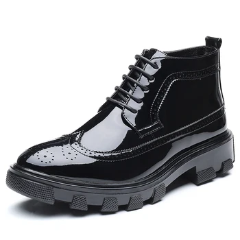 Британски стил модни ботуши за мъже дишаща марка дизайнерски обувки черни резбовани брог платформа обувка лачена кожа глезена botas