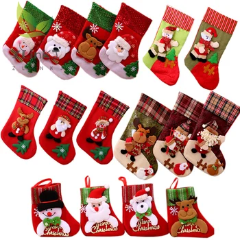 Коледни чорапи Подаръчни чорапи Камина Коледно дърво орнаменти Снежен човек Дядо Коледа Елк Коледен чорап декорации за дома