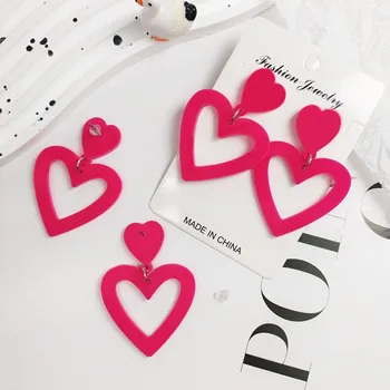 Кухи любовни обеци Розови дамски сърдечни обеци 2023 нова мода личност ниша дизайн обеци висулка бижута подаръци