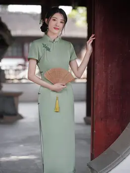 Мода ретро къс ръкав Cheongsam реколта китайски мандарин яка ръчно изработени бутони жакард сатен Qipao рокля