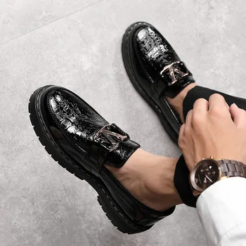 Нови черни мокасини мъжки лачени обувки алигатор модел черен дишащ приплъзване твърди ежедневни обувки ръчно изработени размер 39-44