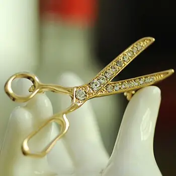 Прекрасен ръчно изработен кристал ножица позлатени брошка ПИН бижута Най-добър коледен подарък