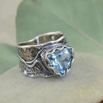 Ретро сребро широко лице жените пръстен любов синьо циркон пръстен национален стил прост и модерен