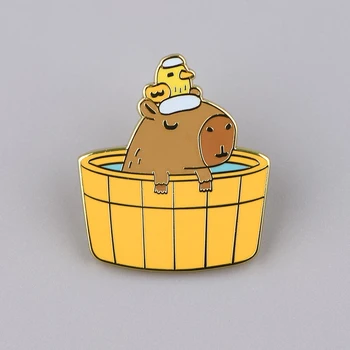 Сладък Capybara твърд емайл ПИН карикатура животински ревера щифтове брошки за жени значки на раницата украсяват бижута подарък за приятели